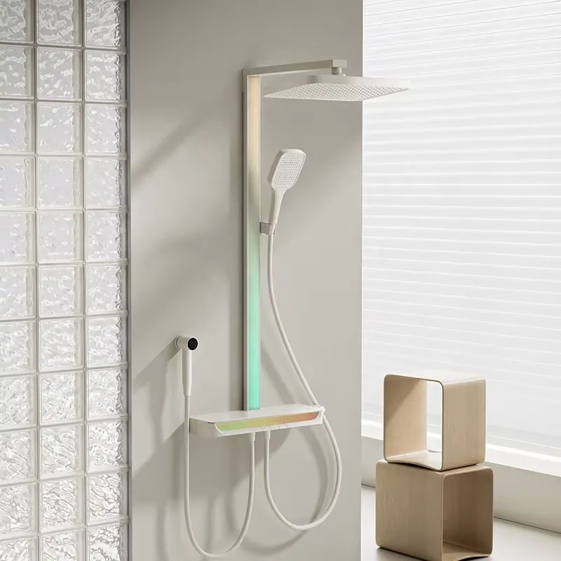 Brass Digital Waterfall Shower - Spa & Wellness Hotel Olympia Mariánské Lázně 评论和价格